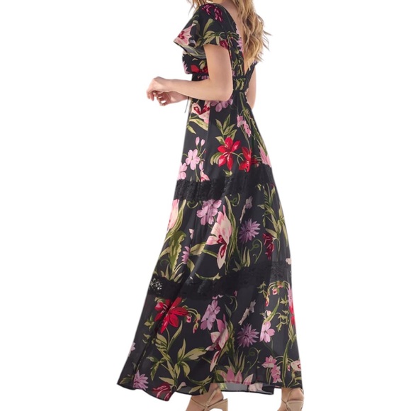 Lace Trim Maxi Dress - Picture 14 of 17